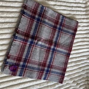Phenix wool Gray and Red Plaid Scarf